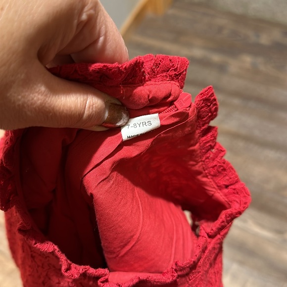 Red dress - Picture 6 of 7